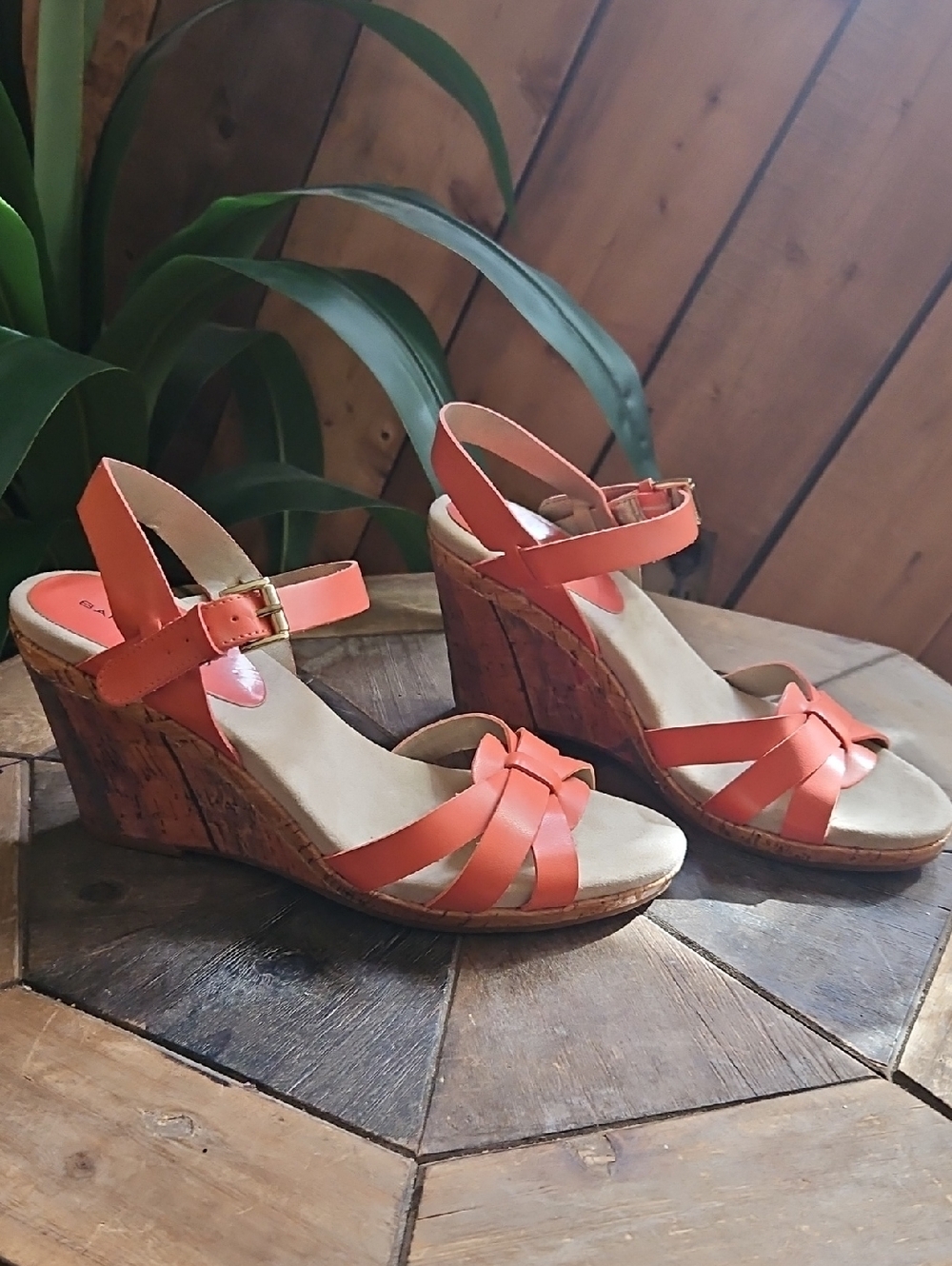 Bandolino Coral Orange Wedge Sandals Cork Sole Ankle Strap Shoes Women’s Size 8M